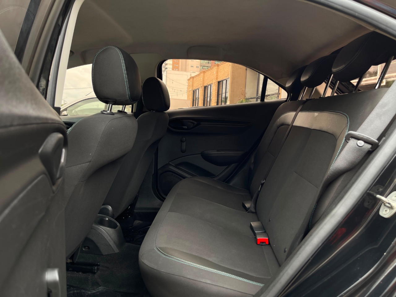 CHEVROLET Onix Hatch 1.0 4P FLEX JOY BLACK