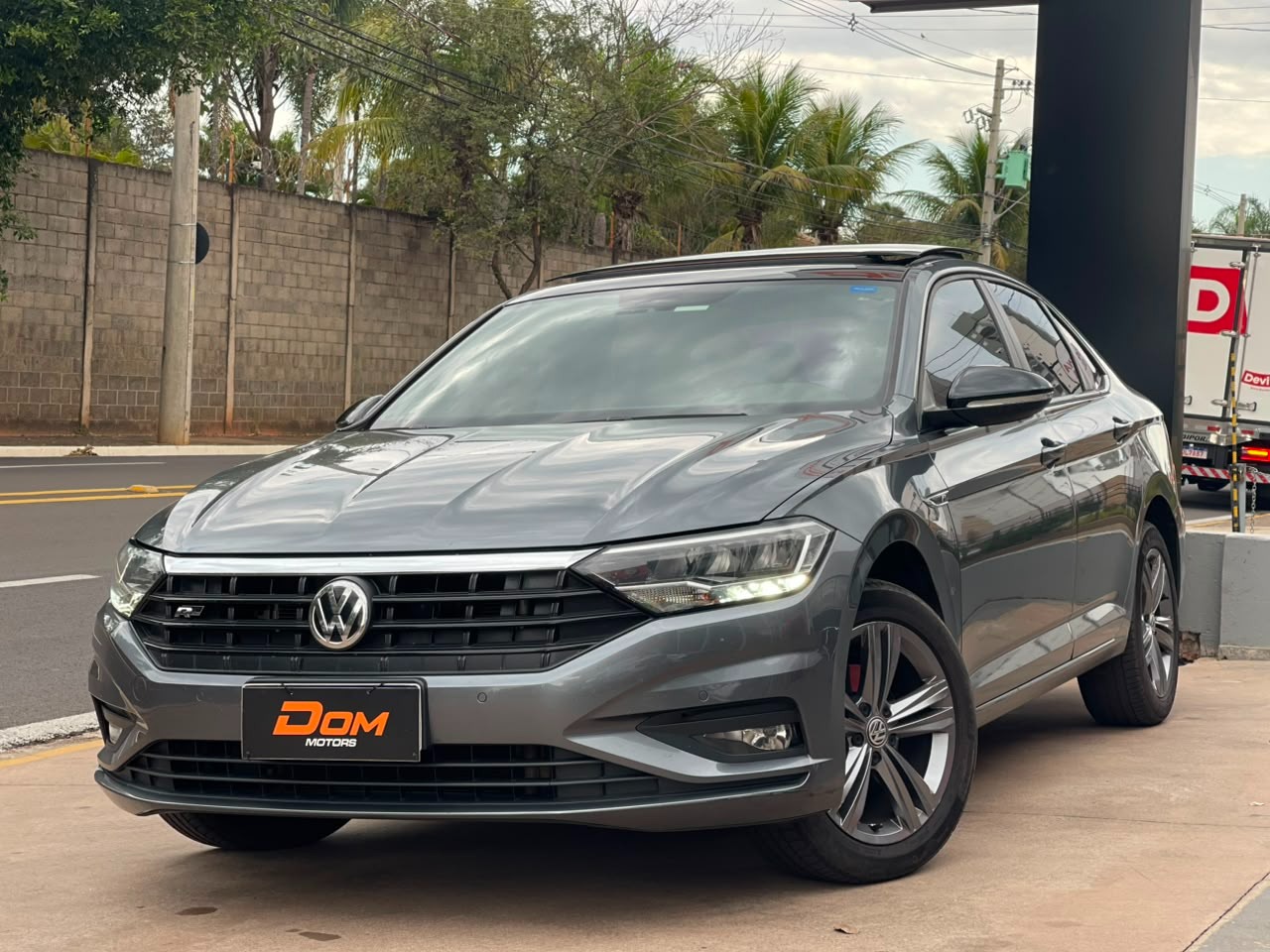Jetta 1.4 4P 250 TSI R-LINE AUTOMÁTICO