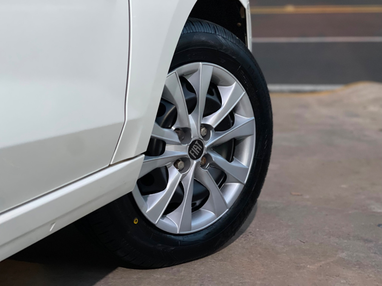 FIAT Mobi 1.0 4P FLEX EVO LIKE