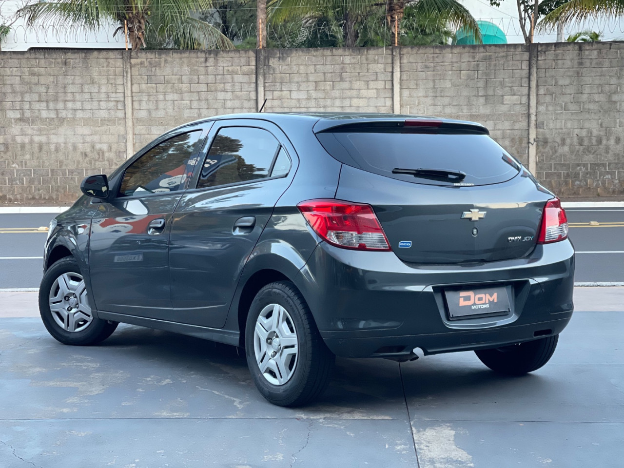 CHEVROLET Onix Hatch 1.0 4P FLEX JOY