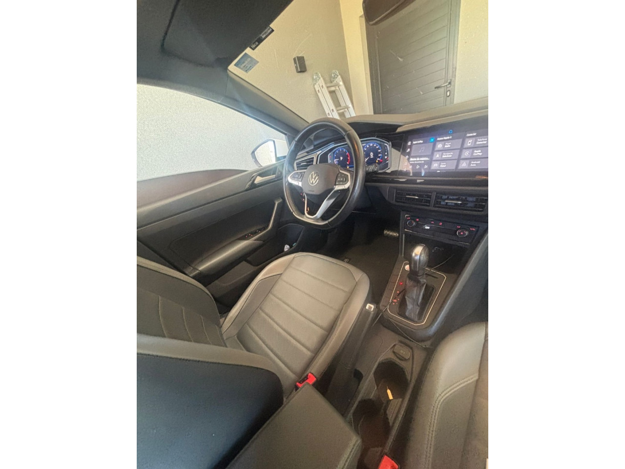 VOLKSWAGEN Nivus 1.0 4P FLEX 200 TSI HIGHLINE TURBO AUTOMÁTICO