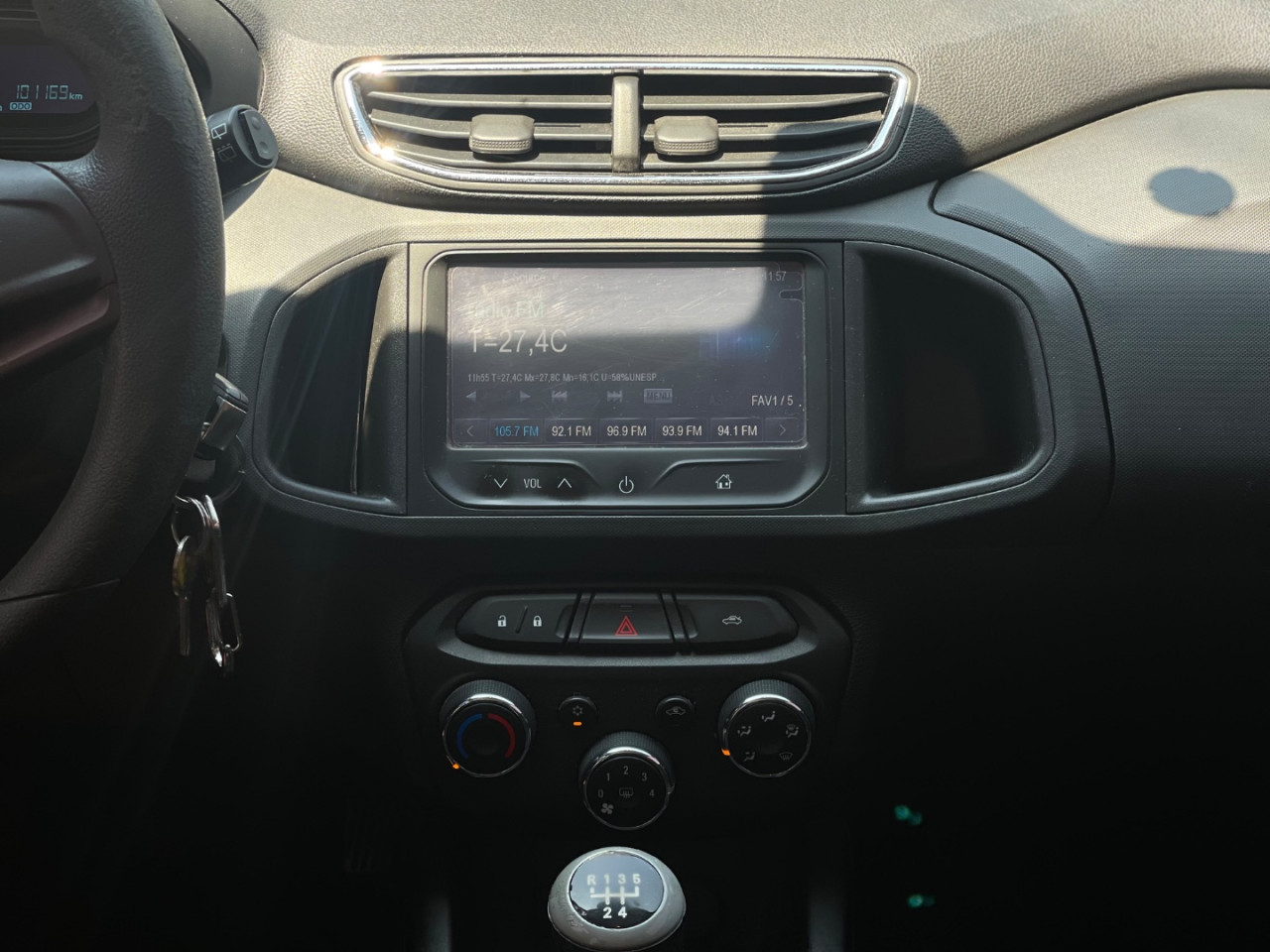 CHEVROLET Onix Hatch 1.4 4P FLEX LT