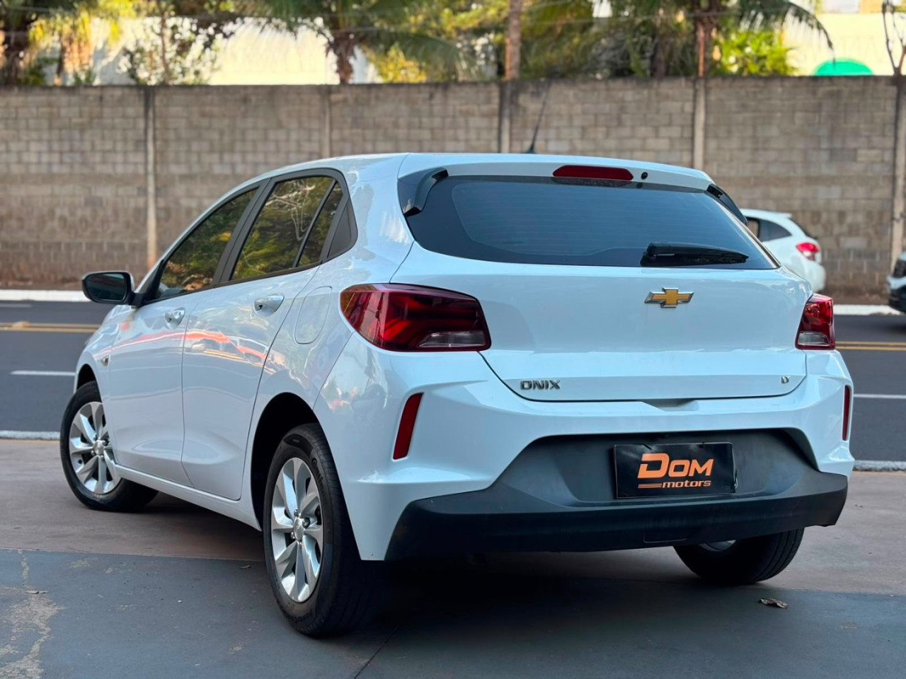 CHEVROLET Onix Hatch 1.0 12V 4P FLEX LT