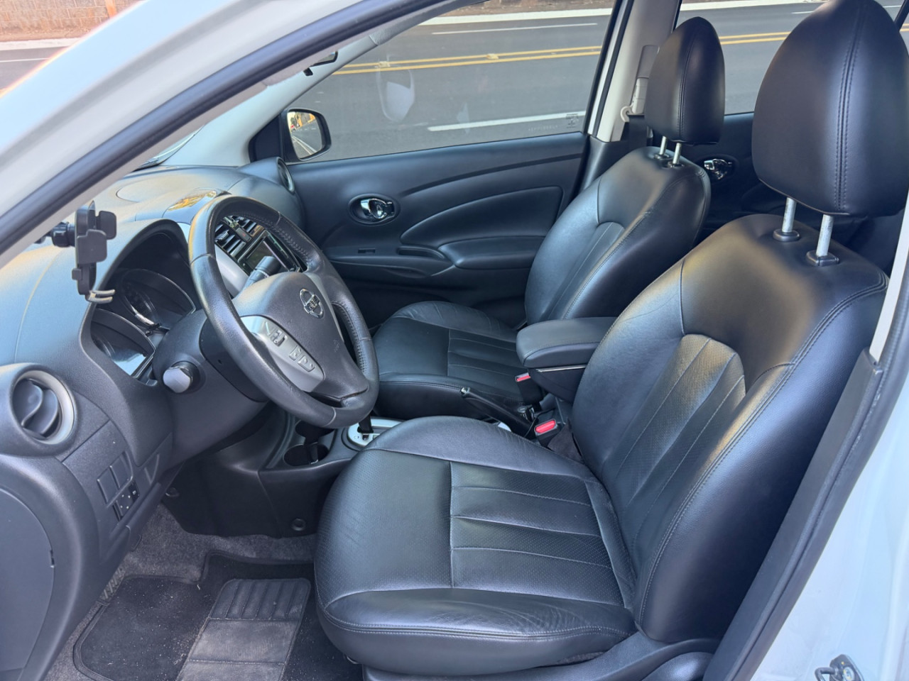 NISSAN Versa Sedan 1.6 16V 4P SL FLEX XTRONIC AUTOMÁTICO CVT
