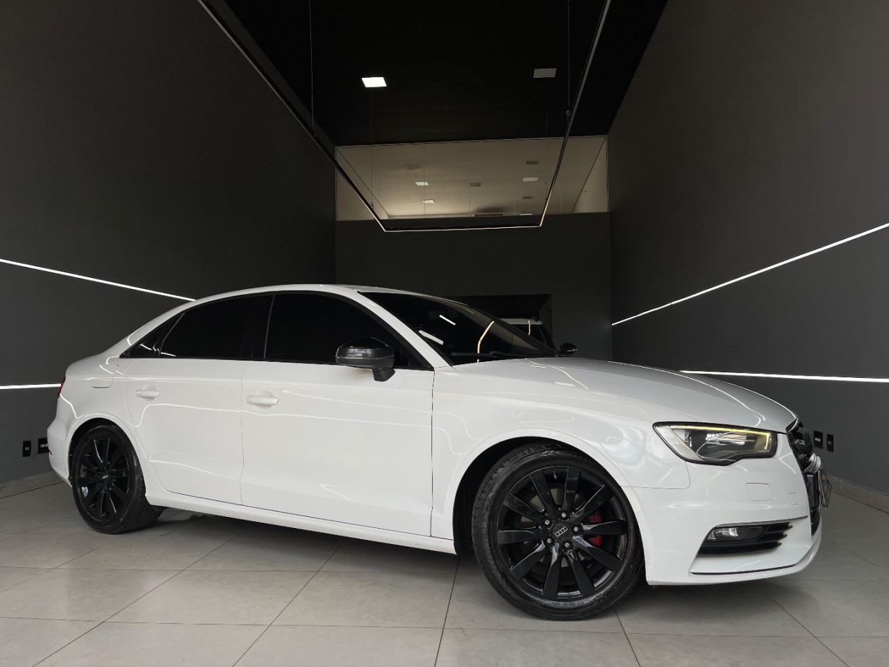 A3 Sedan 1.4 16V 4P TFSI ATTRACTION S-TRONIC AUTOMÁTICO