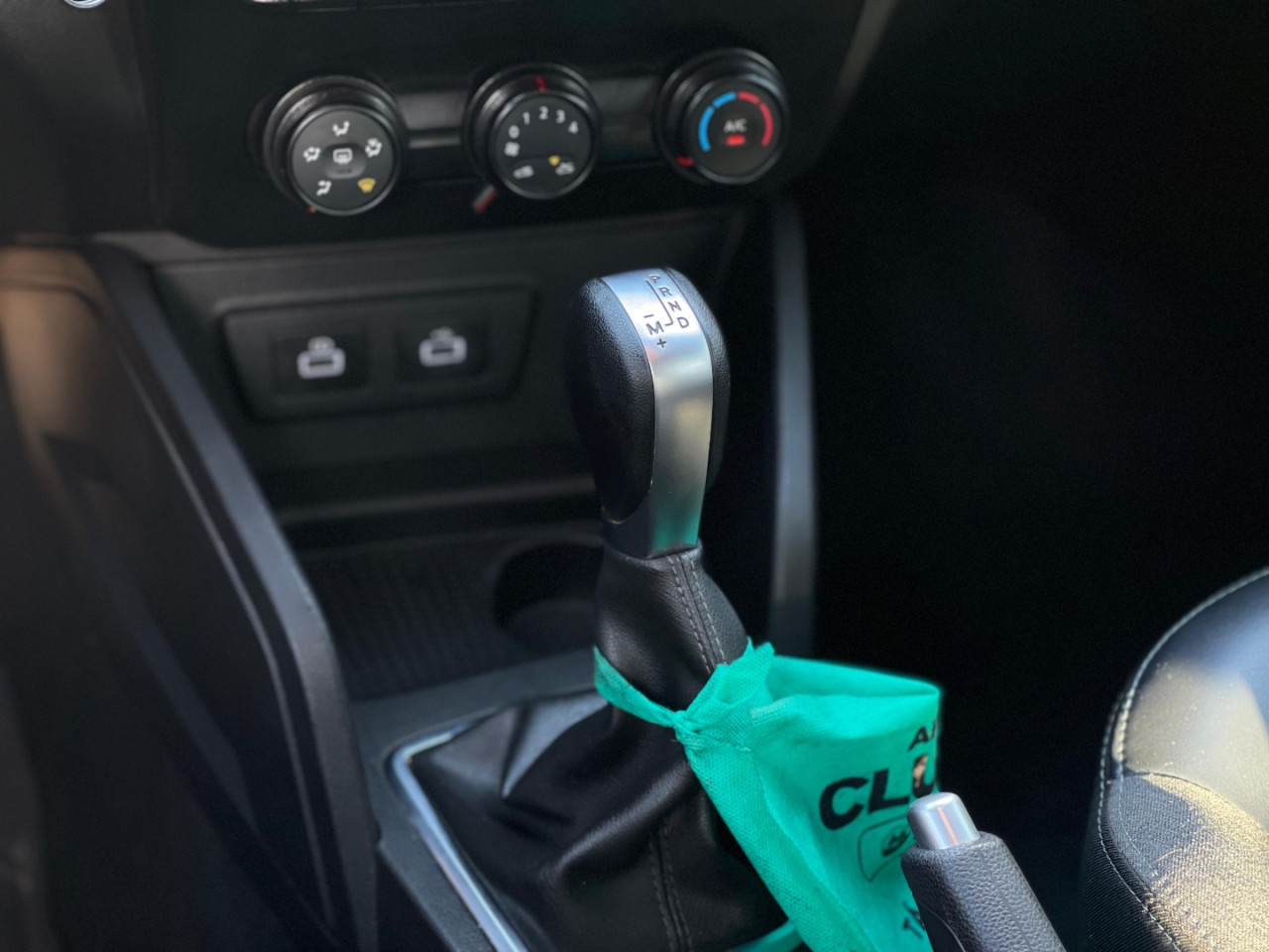 RENAULT Duster 1.6 16V 4P FLEX SCE INTENSE X-TRONIC AUTOMÁTICO