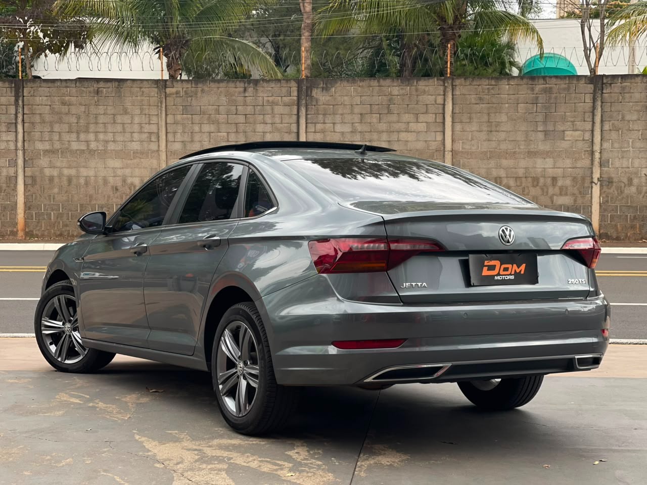 VOLKSWAGEN Jetta 1.4 4P 250 TSI R-LINE AUTOMÁTICO