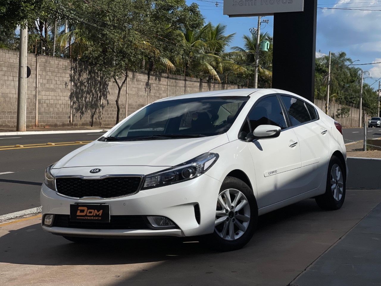 Cerato Sedan 1.6 16V 4P SX AUTOMÁTICO