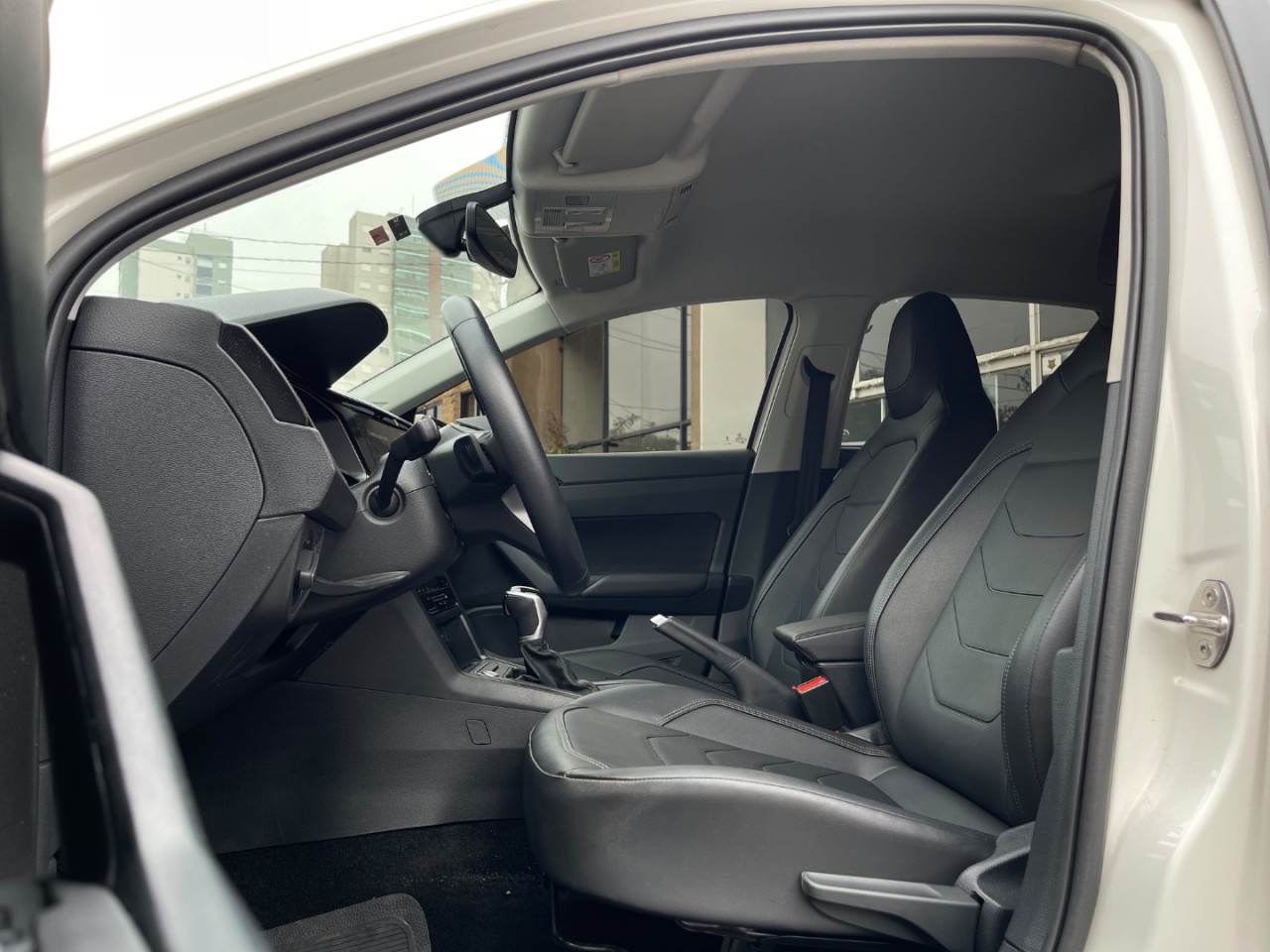 VOLKSWAGEN Polo Hatch 1.0 12V 4P 200 TSI HIGHLINE AUTOMÁTICO