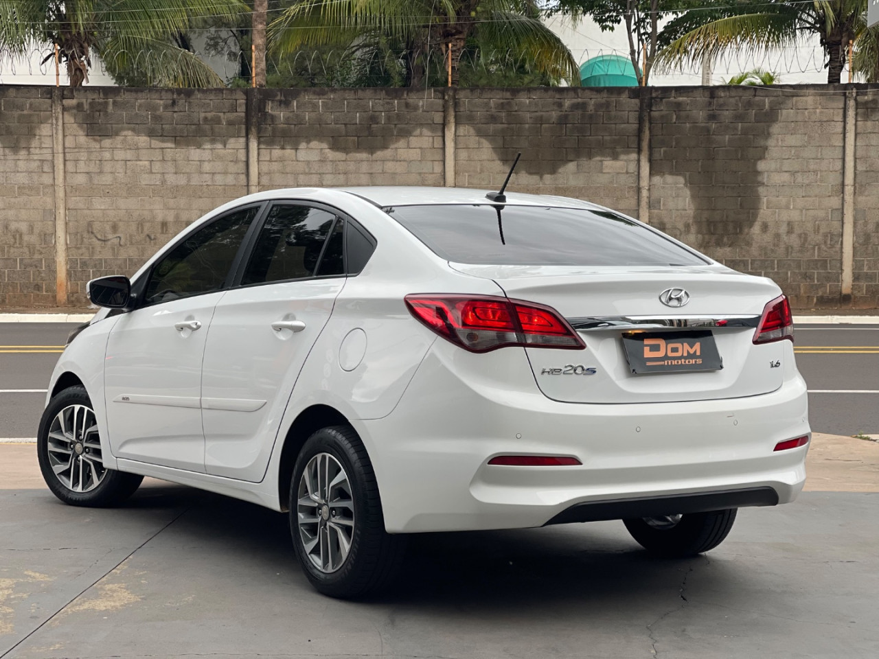 HYUNDAI HB 20 Sedan 1.6 16V 4P FLEX COMFORT PLUS