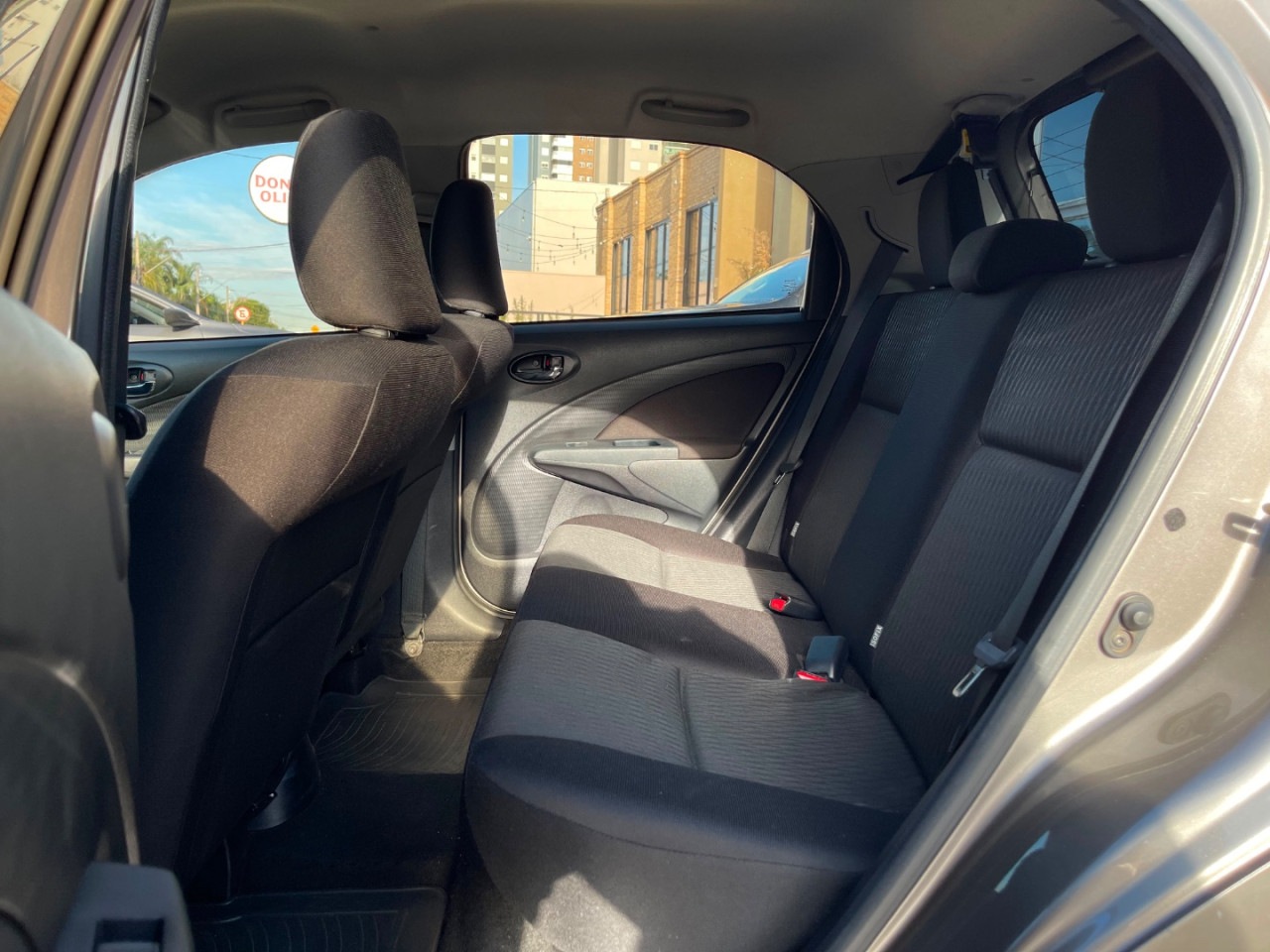 TOYOTA Etios Hatch 1.5 16V 4P FLEX X PLUS