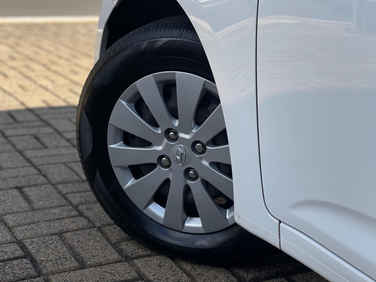 HYUNDAI HB 20 Hatch 1.6 16V 4P FLEX COMFORT PLUS AUTOMÁTICO