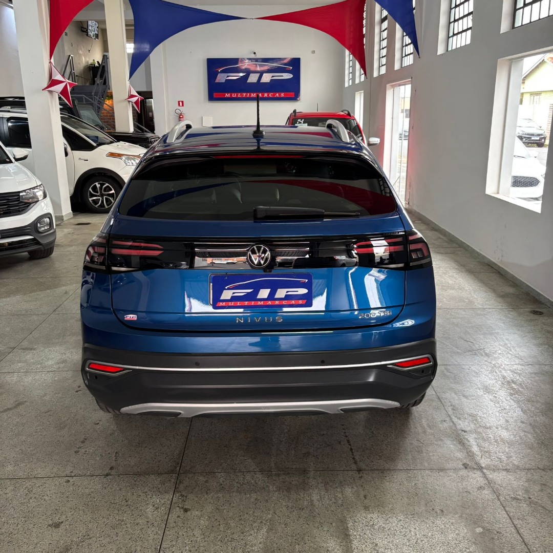 VOLKSWAGEN Nivus 1.0 4P FLEX 200 TSI HIGHLINE TURBO AUTOMÁTICO