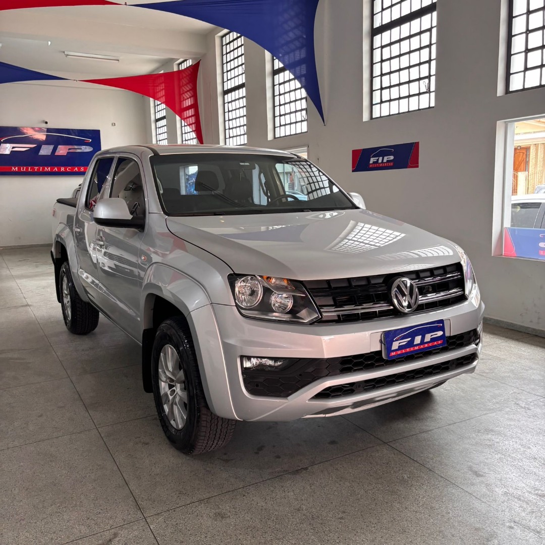 VOLKSWAGEN Amarok 2.0 16V 4X4 CABINE DUPLA COMFORTLINE TURBO INTERCOOLER AUTOMÁTICO