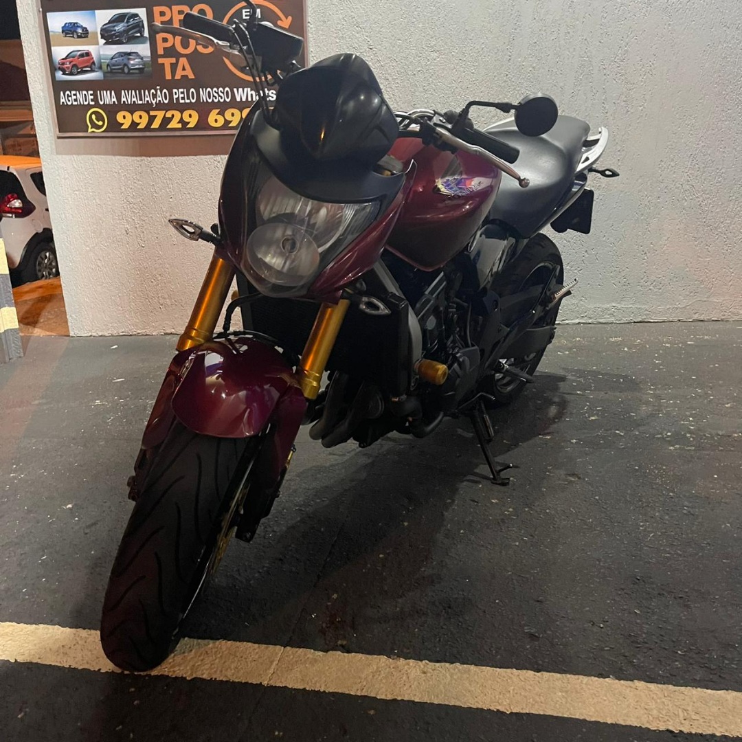 CB 600 F HORNET SEM ABS