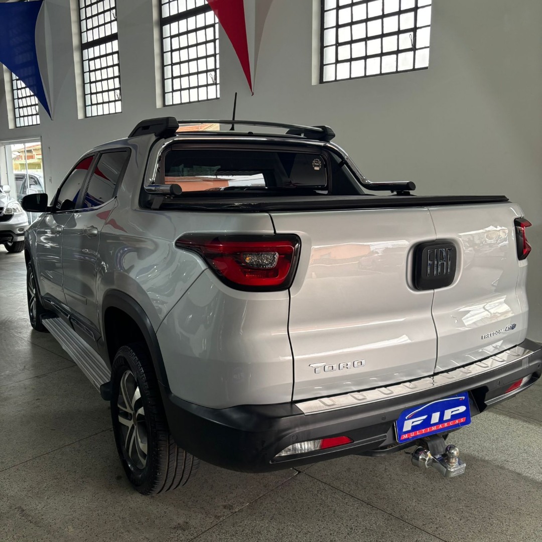 Toro 1.8 16V 4P FLEX FREEDOM AUTOMÁTICO