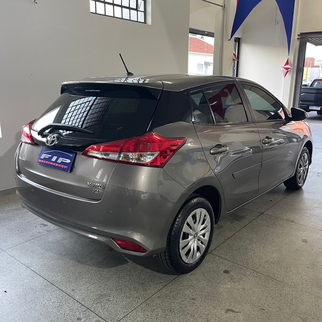 Yaris Hatch 1.3 16V 4P FLEX XL MULTIDRIVE AUTOMÁTICO CVT