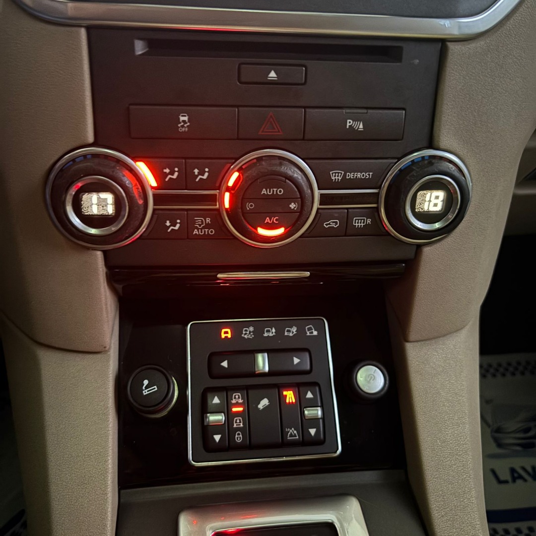 LAND ROVER Discovery 4 3.0 V6 36V 4P 4X4 HSE TURBO DIESEL AUTOMÁTICO