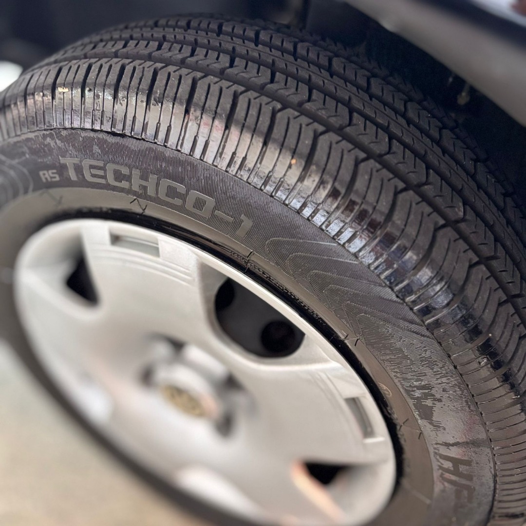 VOLKSWAGEN Gol 1.0 G4 TREND FLEX