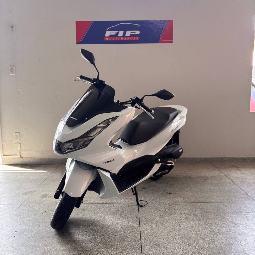 HONDA PCX 160 -- Selecione --