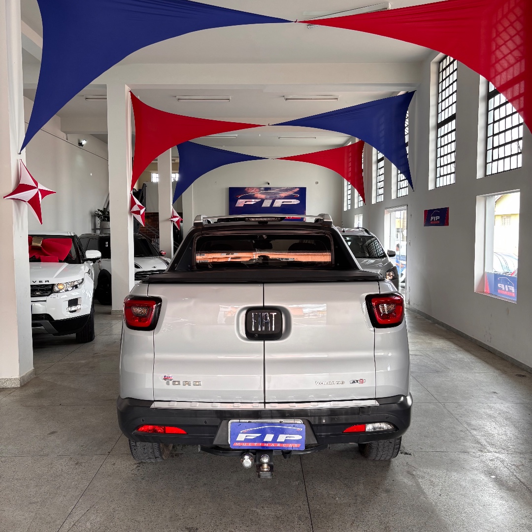 FIAT Toro 2.0 16V 4P VOLCANO 4WD TURBO DIESEL AUTOMÁTICO