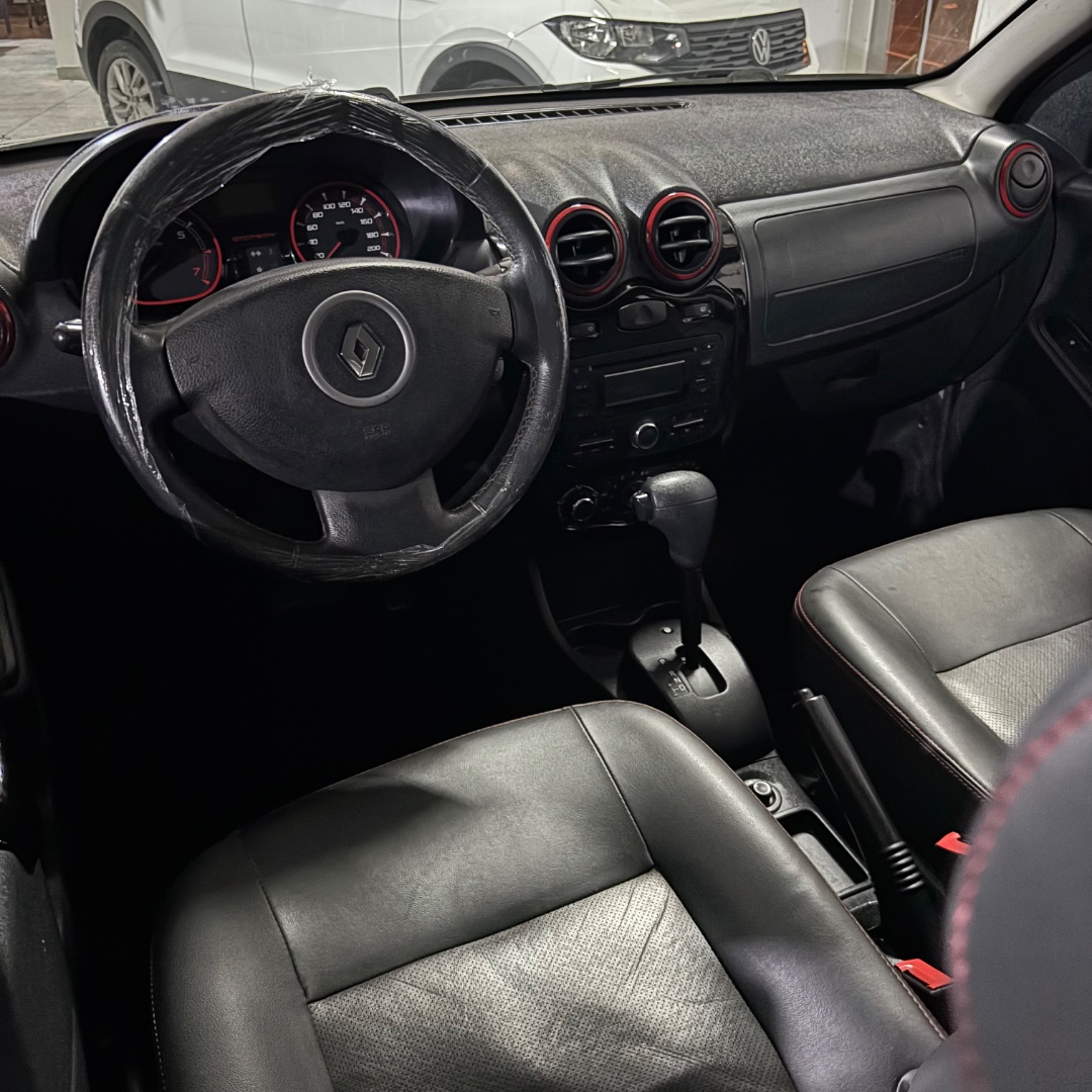 Sandero 1.6 16V 4P FLEX STEPWAY AUTOMÁTICO