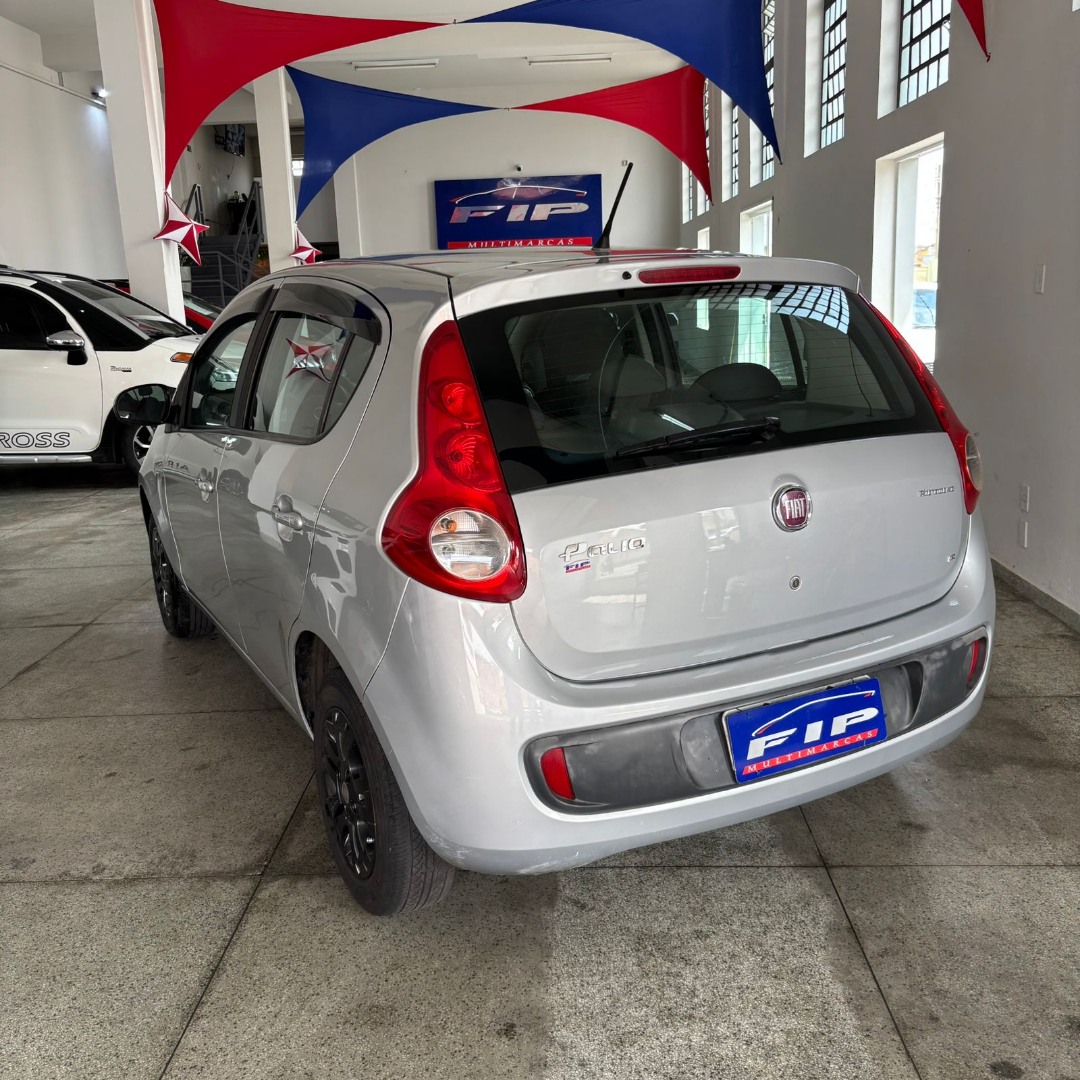 FIAT Palio 1.4 4P FLEX ATTRACTIVE