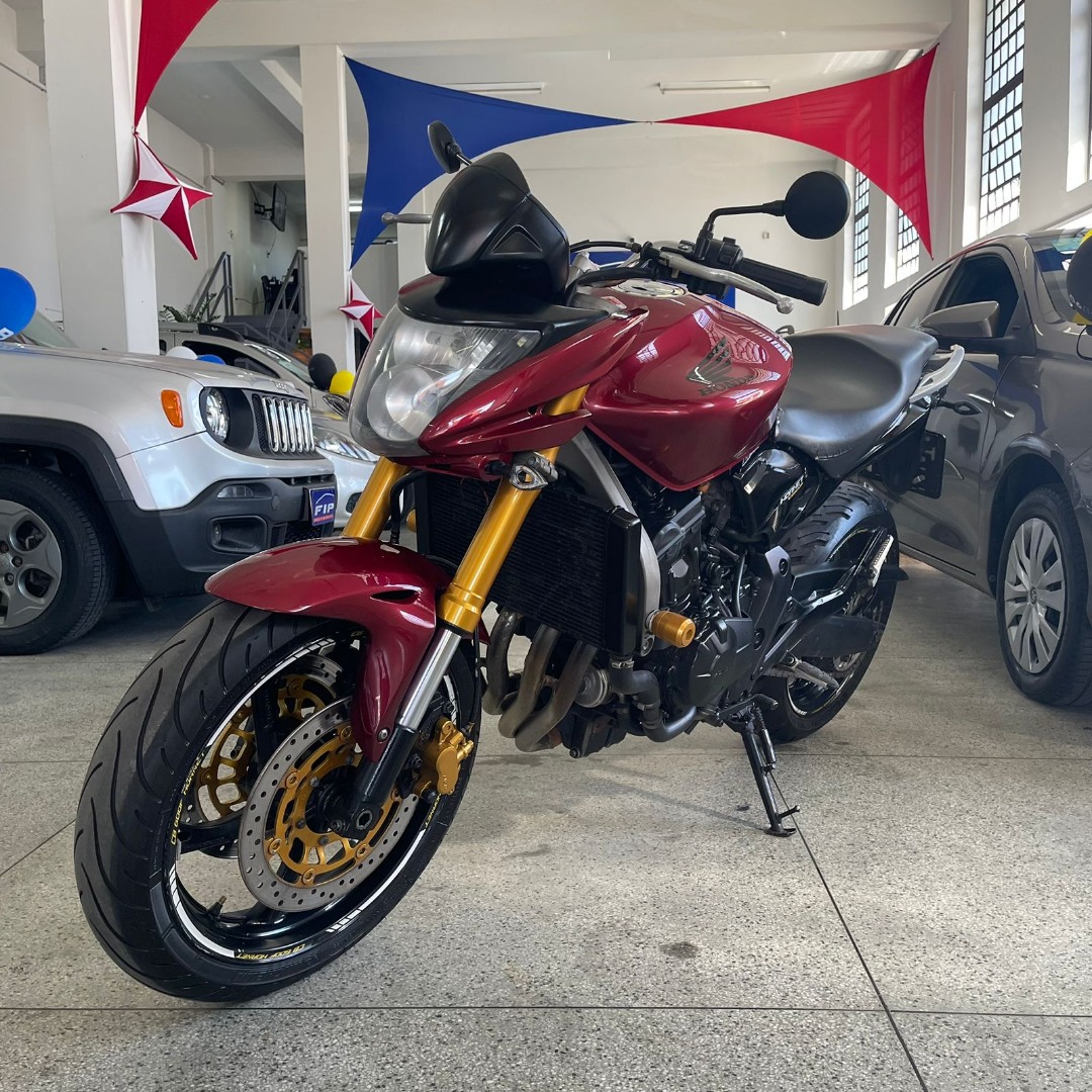 CB 600 F HORNET SEM ABS