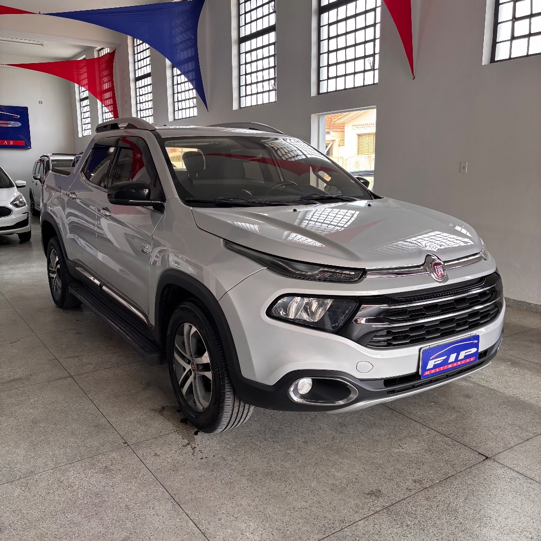 FIAT Toro 2.0 16V 4P VOLCANO 4WD TURBO DIESEL AUTOMÁTICO