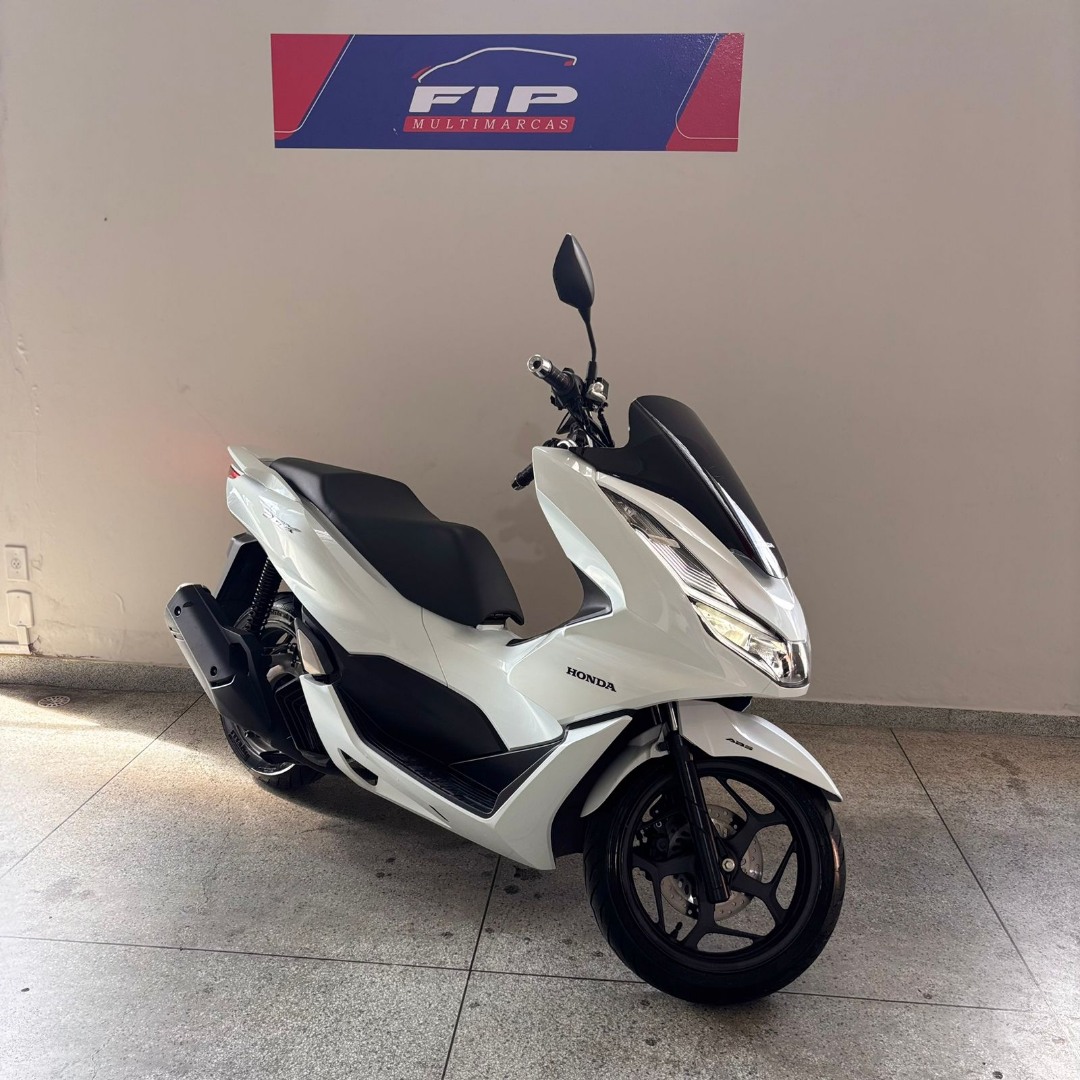 HONDA PCX 160 -- Selecione --