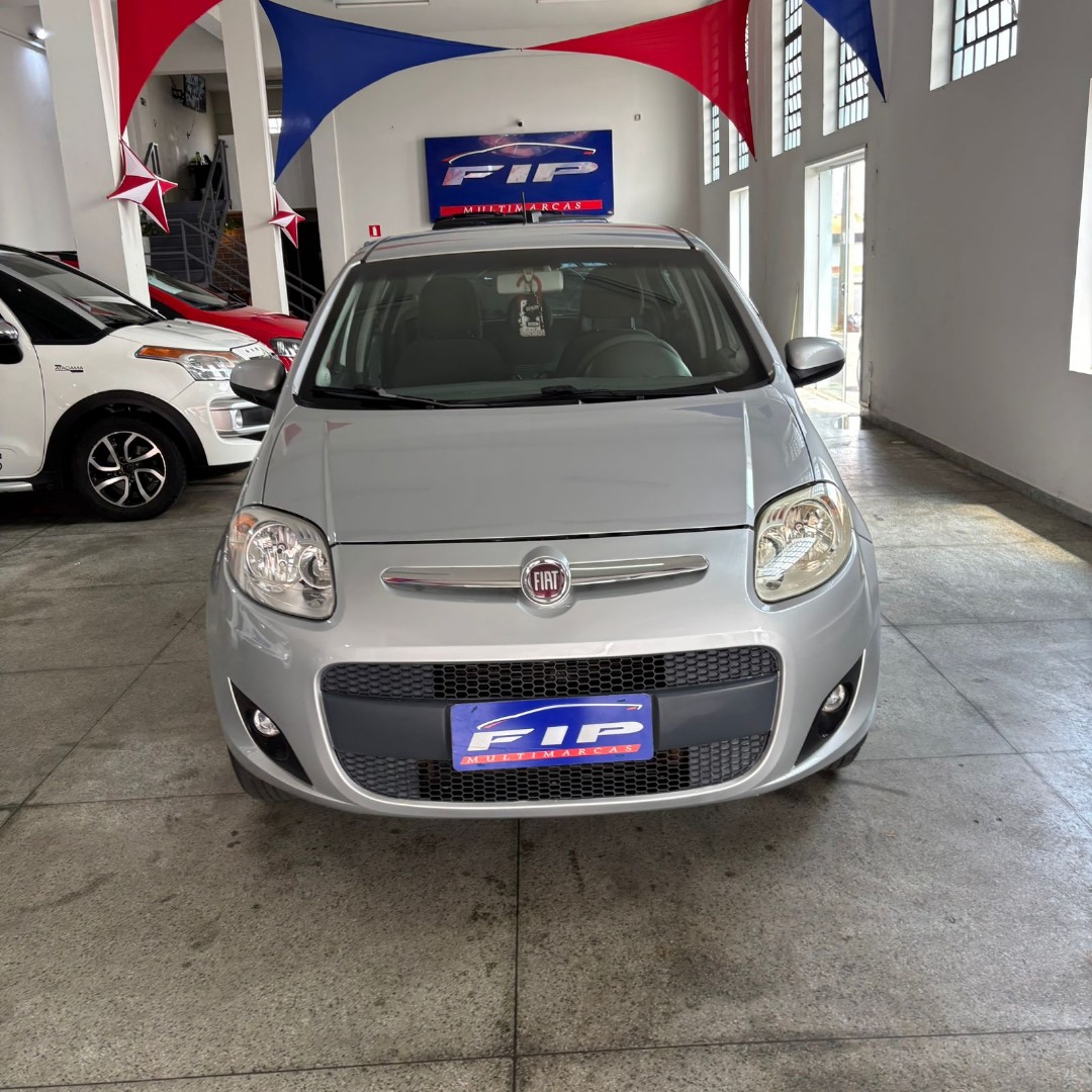 FIAT Palio 1.4 4P FLEX ATTRACTIVE