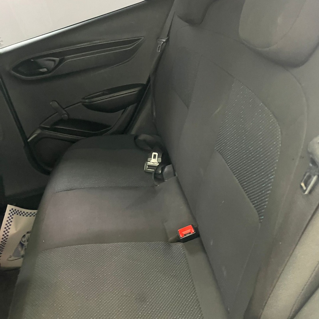 CHEVROLET Onix Hatch 1.0 4P FLEX JOY