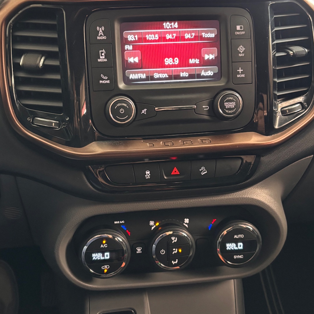 FIAT Toro 2.0 16V 4P VOLCANO 4WD TURBO DIESEL AUTOMÁTICO