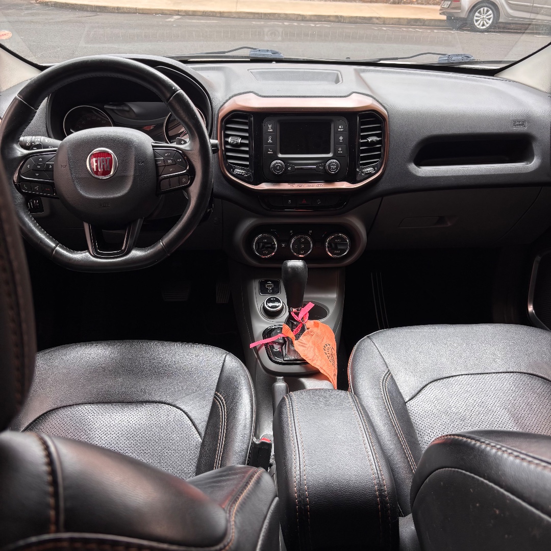 FIAT Toro 2.0 16V 4P VOLCANO 4WD TURBO DIESEL AUTOMÁTICO