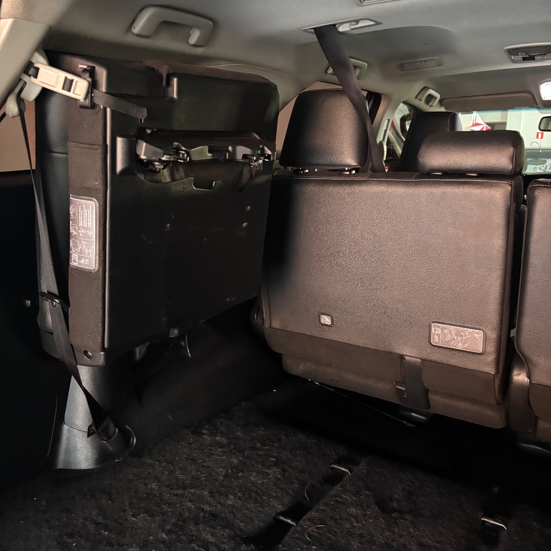 TOYOTA Hilux SW4 2.8 16V 4P SRX 4X4 7 LUGARES TURBO DIESEL AUTOMÁTICO