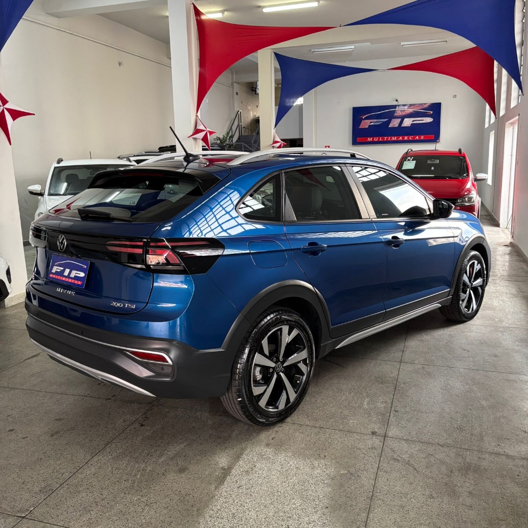 VOLKSWAGEN Nivus 1.0 4P FLEX 200 TSI HIGHLINE TURBO AUTOMÁTICO