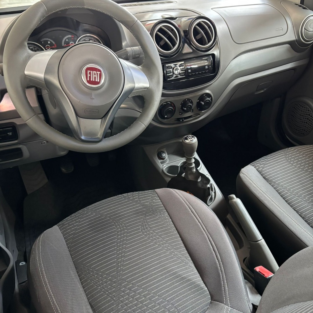 FIAT Palio 1.4 4P FLEX ATTRACTIVE
