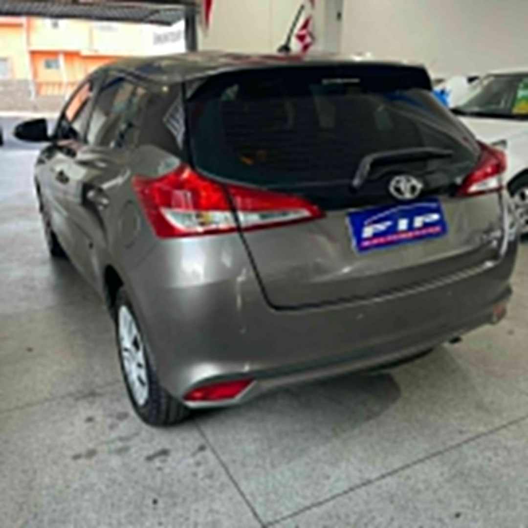Yaris Hatch 1.3 16V 4P FLEX XL MULTIDRIVE AUTOMÁTICO CVT