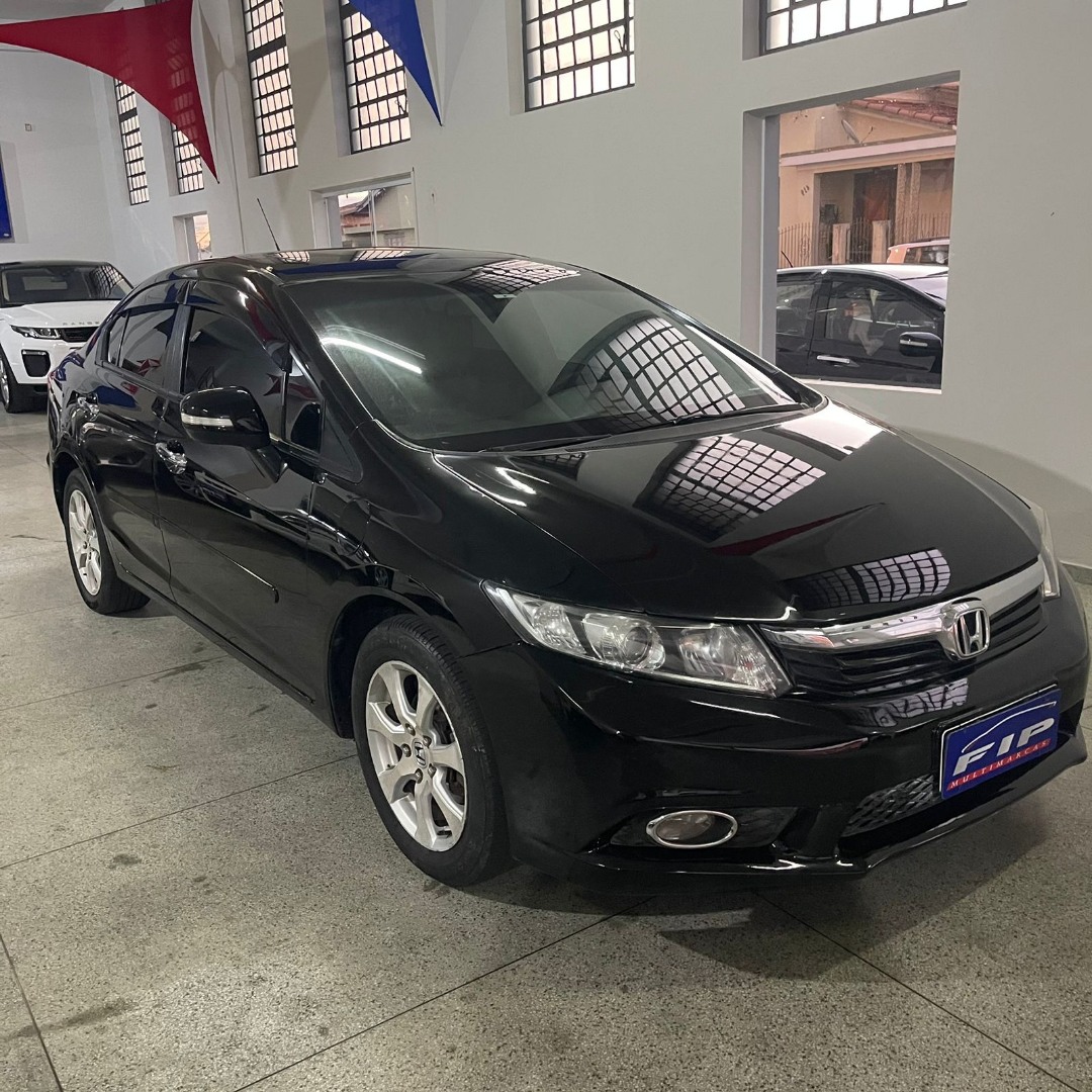 Civic 1.8 16V 4P EXS
