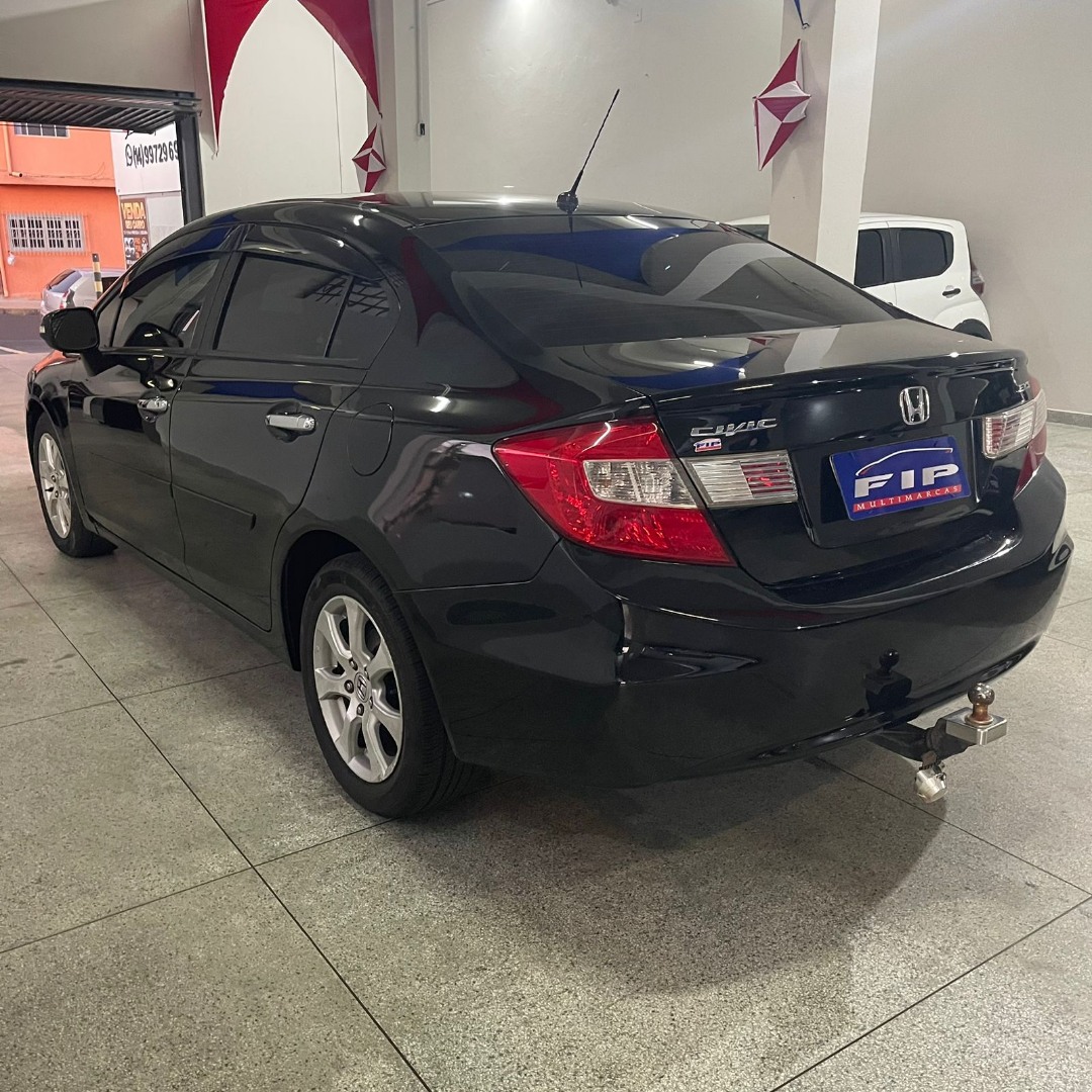 Civic 1.8 16V 4P EXS