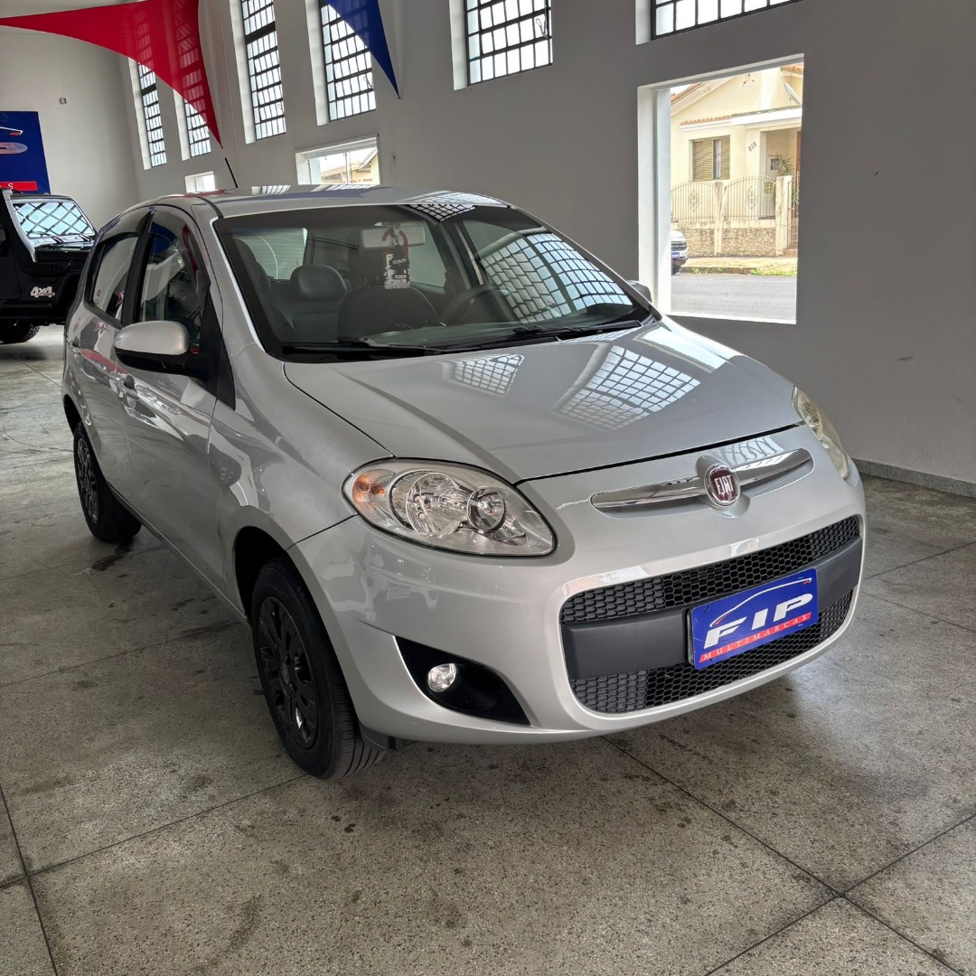 FIAT Palio 1.4 4P FLEX ATTRACTIVE