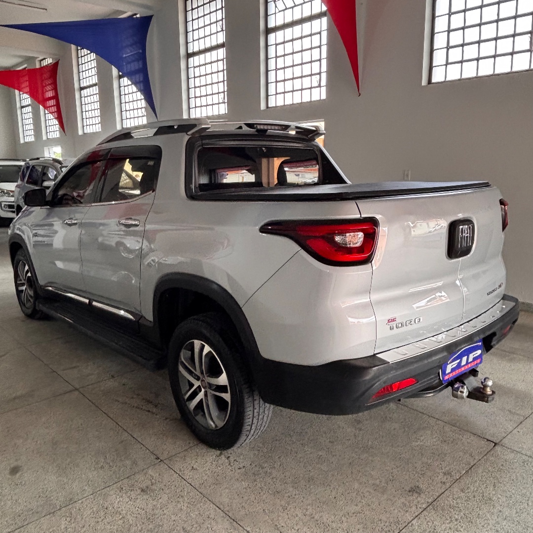 FIAT Toro 2.0 16V 4P VOLCANO 4WD TURBO DIESEL AUTOMÁTICO