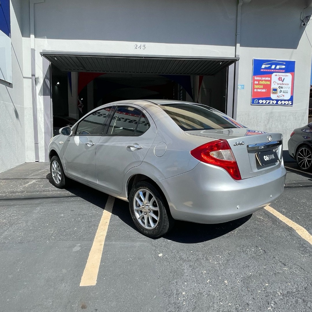 J3 Sedan 1.4 16V 4P TURIN