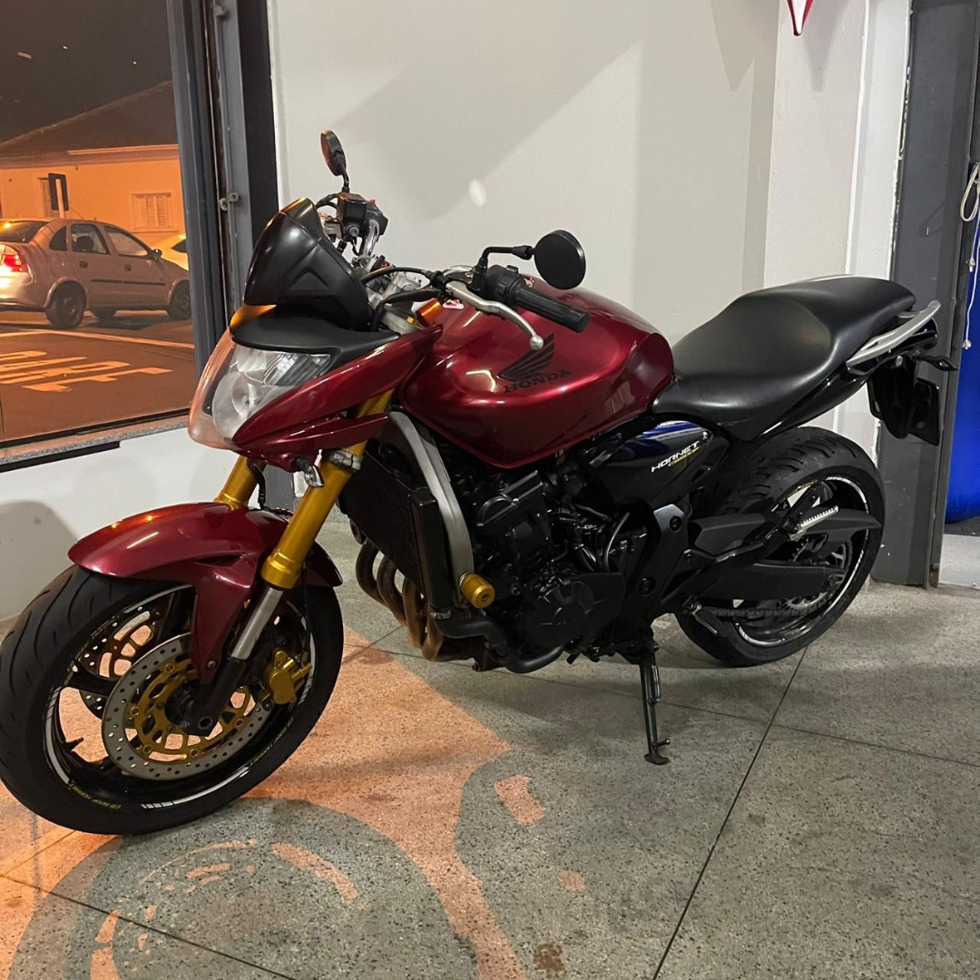 CB 600 F HORNET SEM ABS