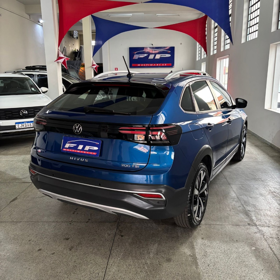 VOLKSWAGEN Nivus 1.0 4P FLEX 200 TSI HIGHLINE TURBO AUTOMÁTICO
