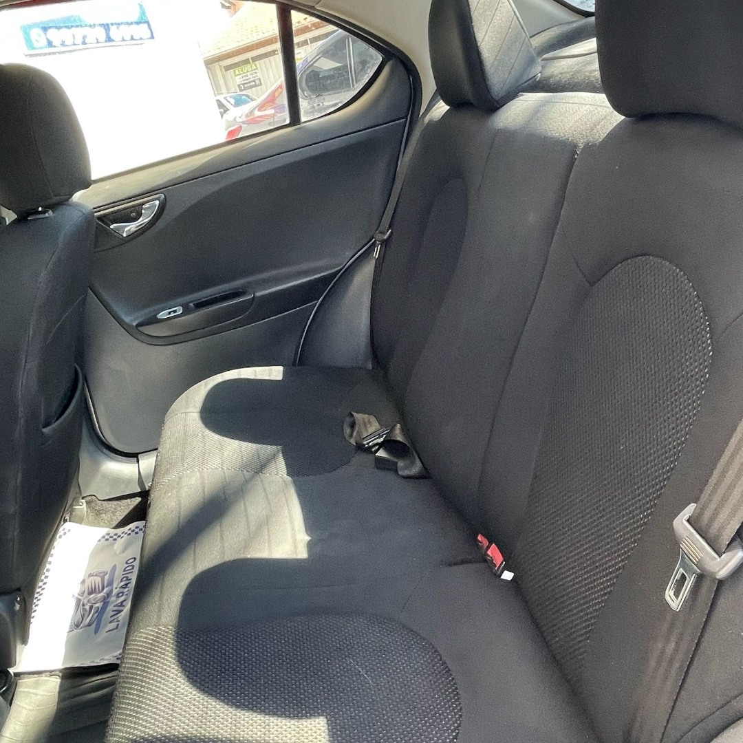 J3 Sedan 1.4 16V 4P TURIN