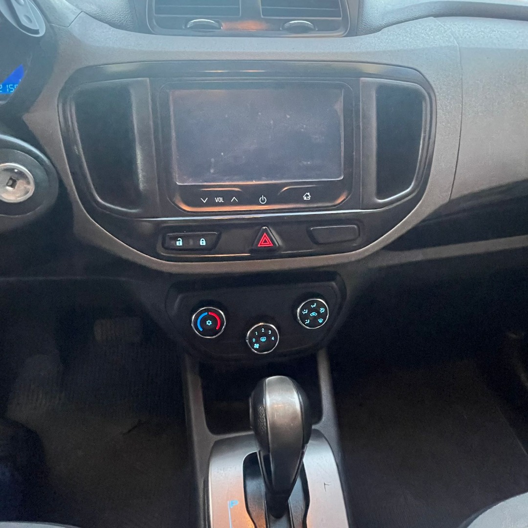 CHEVROLET Spin 1.8 4P FLEX LTZ 7 LUGARES AUTOMÁTICO CHEVROLET Spin 1.8 4P FLEX LTZ 7 LUGARES AUTOMÁTICO