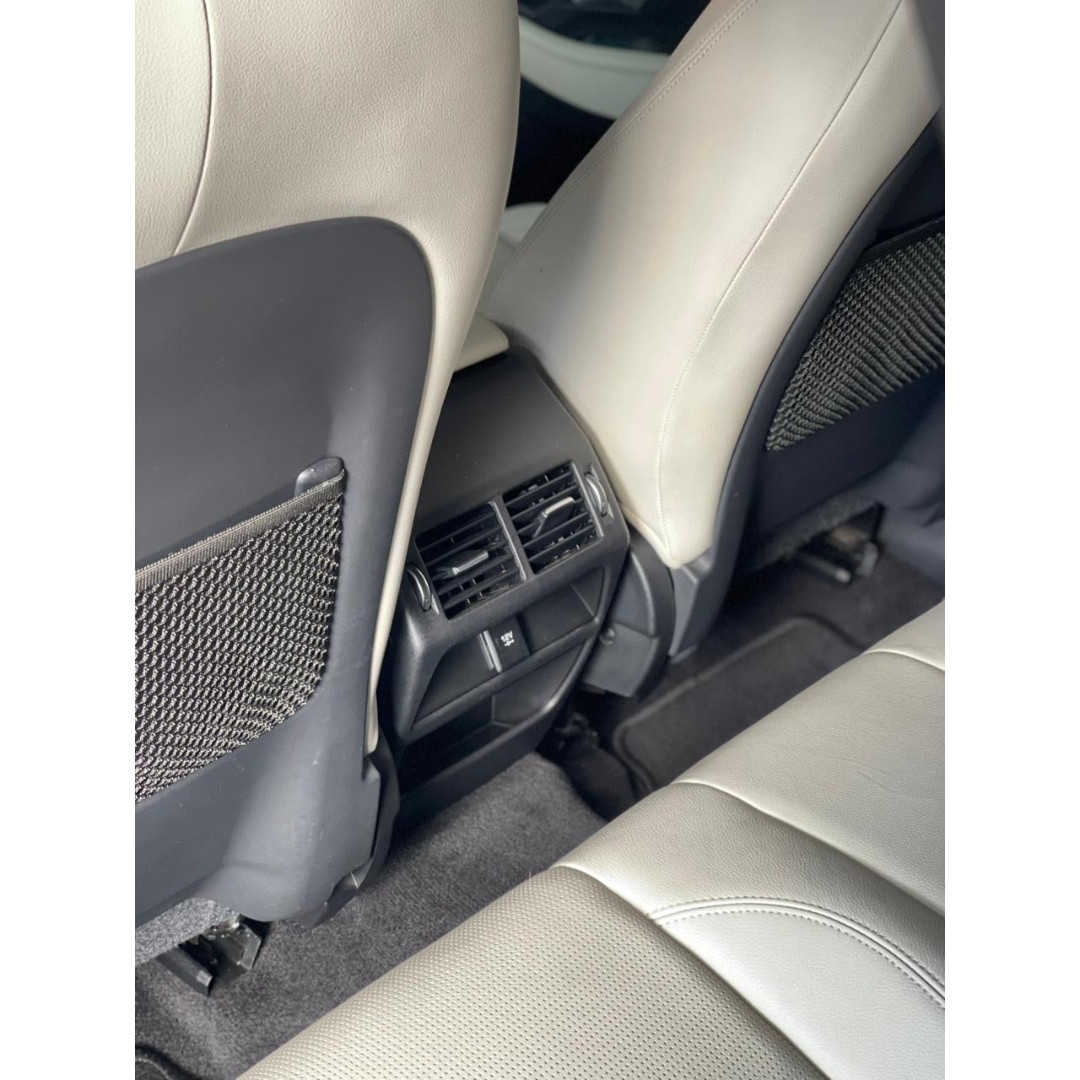 JAGUAR E-Pace 2.0 P250 R-DYNAMIC S AWD TURBO AUTOMÁTICO