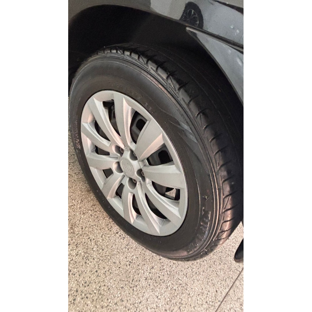 VOLKSWAGEN Fox 1.0 4P I-TREND FLEX