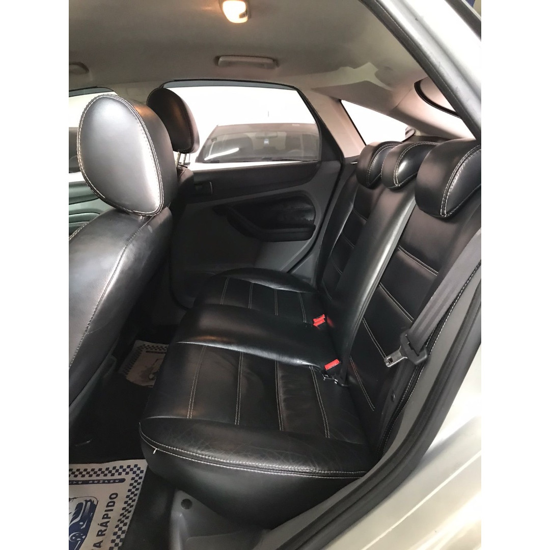 FORD Focus Hatch 1.6 16V 4P SE FLEX